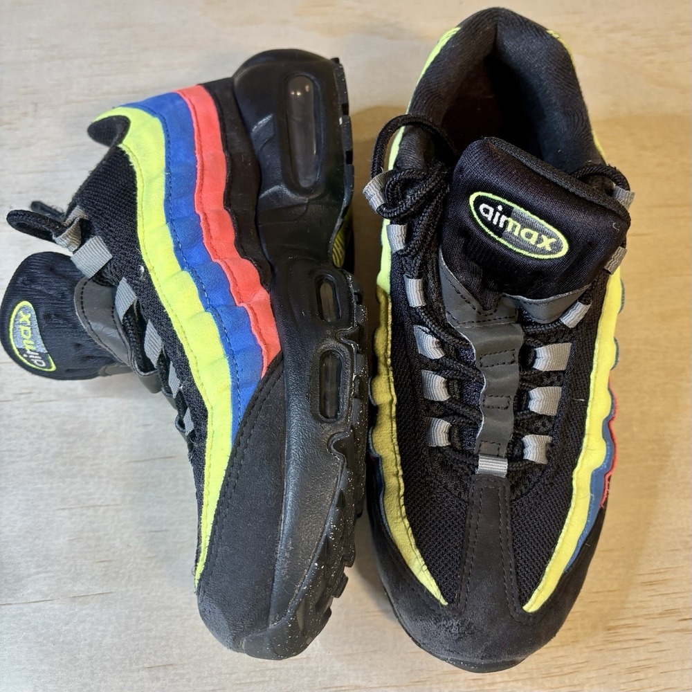 Nike Air Max 95 (GS) Athletic Shoes Youth 7 Black-Volt-Blue Crystal DZ5635-001
